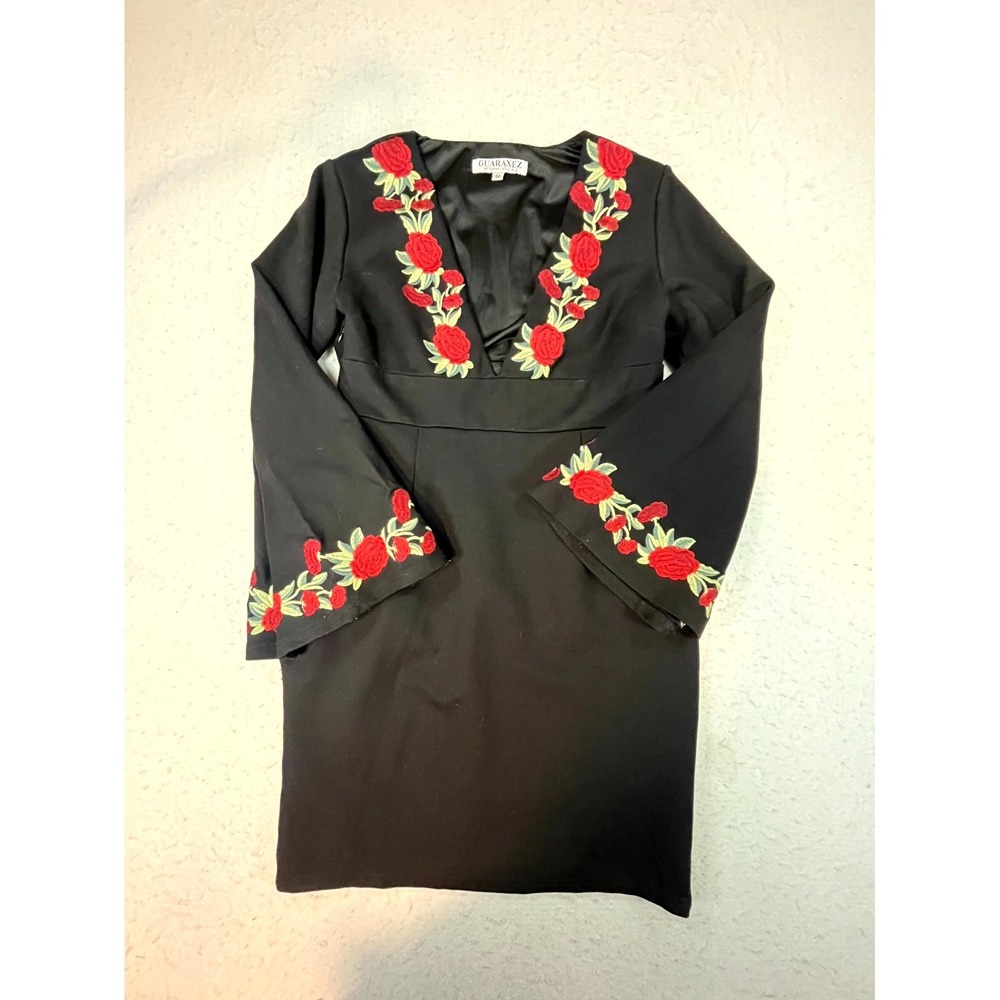 Guaraxez Artesanal Boutique Dress Womens M Black Rose Embroidered Deep V Neck